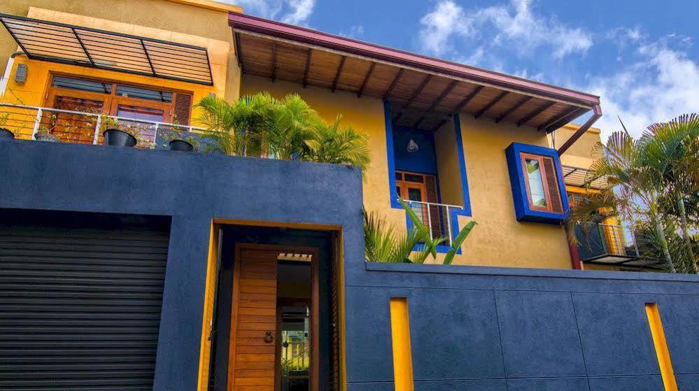Oyo 437 Amali Residence Nugegoda Εξωτερικό φωτογραφία
